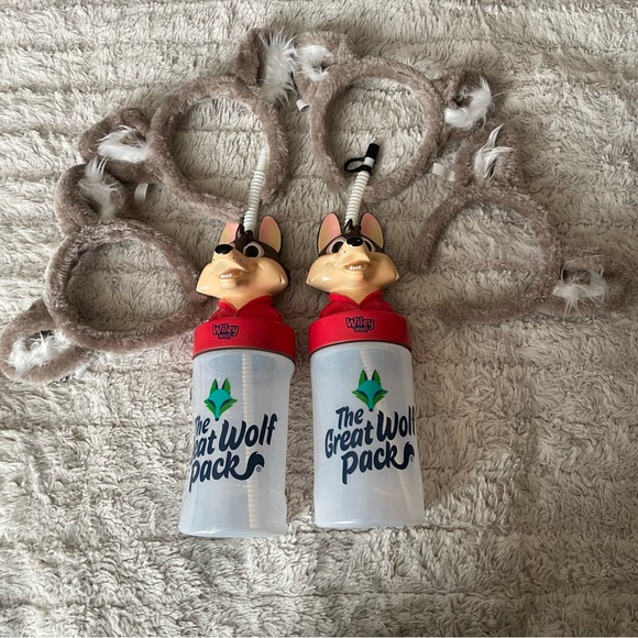 Great Wolf Lodge Wiley Souvenir Cups! Free Re-Fills! Plus Wolf Ears! - Picture 2 of 7